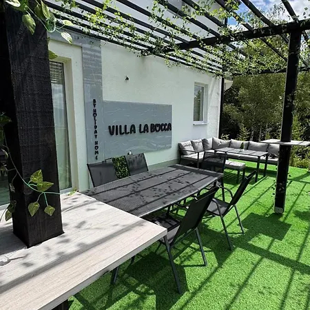 Villa Luxury House With Private Pool, Jacuzzi & Sauna- Trebevic Sarajevo